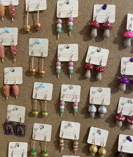 earrings